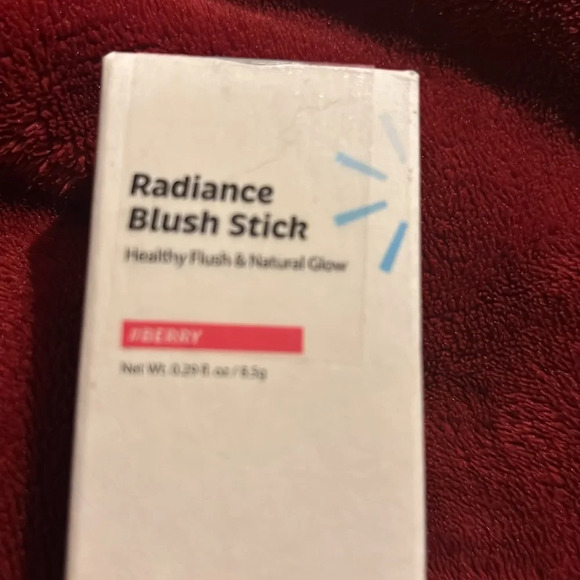 Radiance creamy Vegan blush stick New - Picture 3 of 6